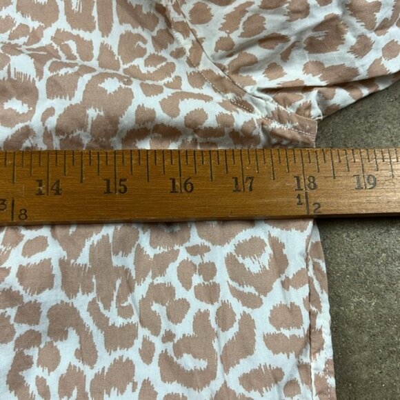 J. Crew Dusty Pink and White Casual Button Down Shirt Lightweight CottonSize: 0 - Picture 4 of 5